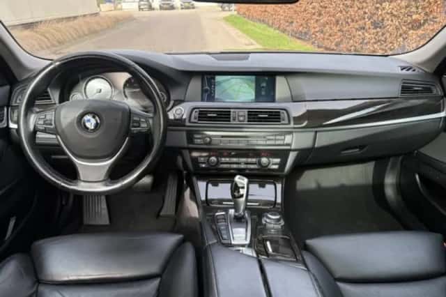 BMW 5-Serie (2012) thumbnail 3