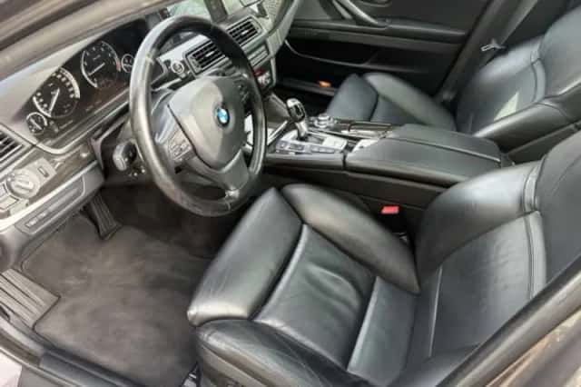 BMW 5-Serie (2012) thumbnail 5