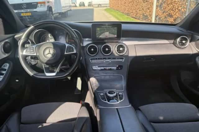 Mercedes-Benz C-Klasse (2019) thumbnail 3