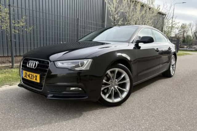 Audi A5 (2013) thumbnail 1
