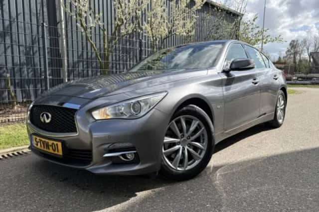 Infiniti Q50 (2014) thumbnail 1