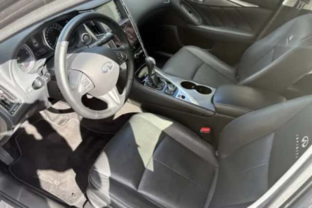 Infiniti Q50 (2014) thumbnail 5