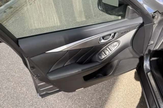 Infiniti Q50 (2014) thumbnail 6