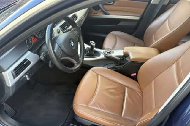 BMW 3-Serie (2011) thumbnail 5