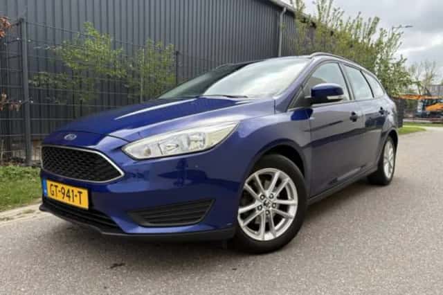 Ford Focus (2015) thumbnail 1