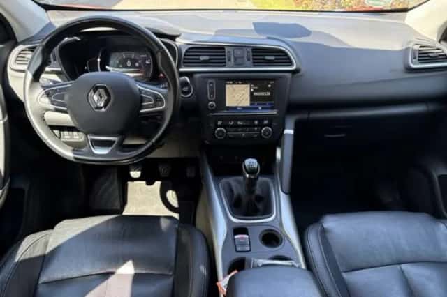 Renault Kadjar (2017) thumbnail 3