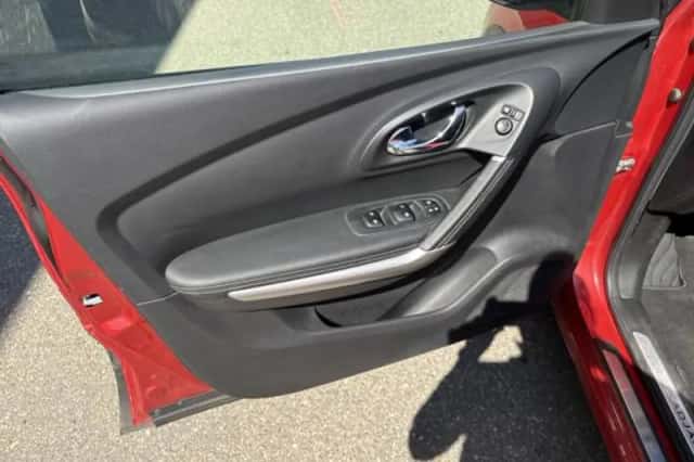 Renault Kadjar (2017) thumbnail 6