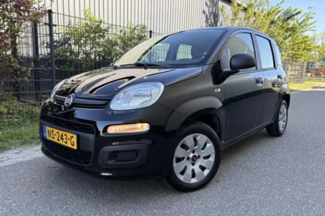Fiat Panda (2017) thumbnail 1