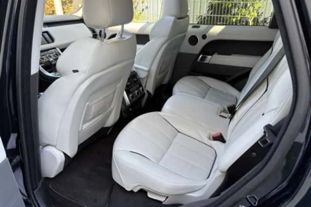 Land Rover Range (2016) thumbnail 4