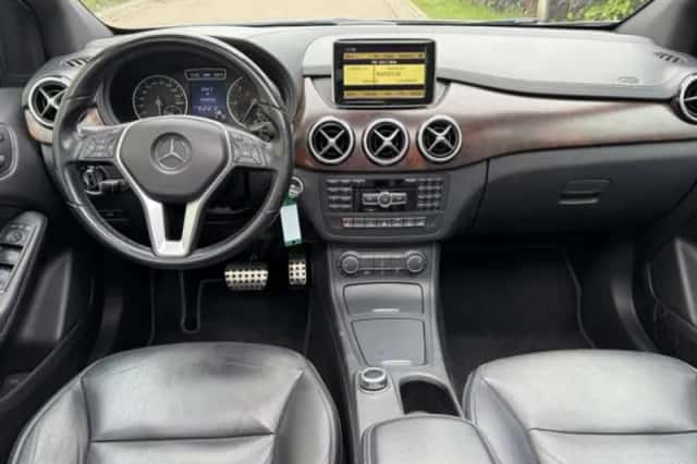 Mercedes-Benz B-Klasse (2012) thumbnail 3