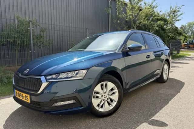Škoda Octavia (2023) thumbnail 1