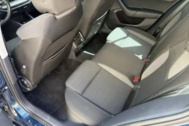 Škoda Octavia (2023) thumbnail 4