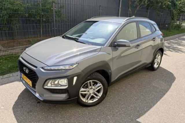 Hyundai Kona (2019) thumbnail 2