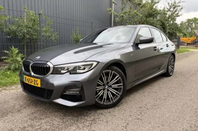 BMW 3-Serie (2021) thumbnail 1