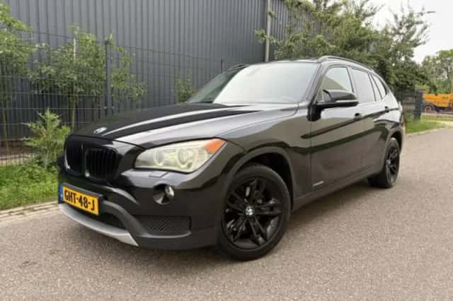 BMW X1 (2014) thumbnail 1