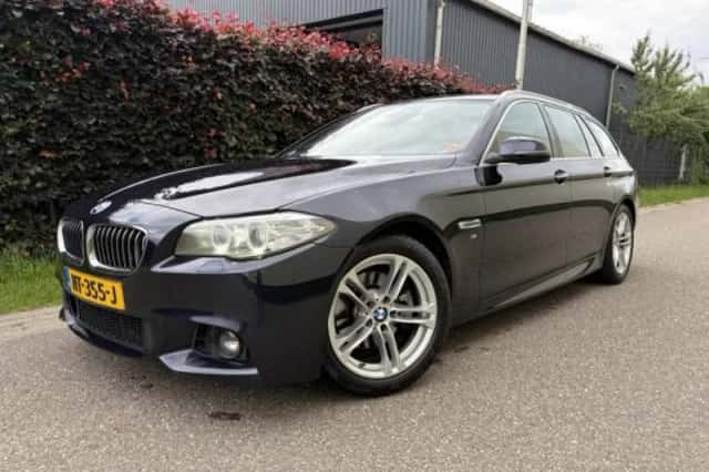 BMW 5-Serie (2016) thumbnail 1