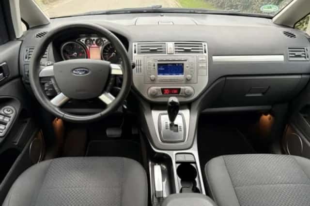 Ford C-Max (2010) thumbnail 4
