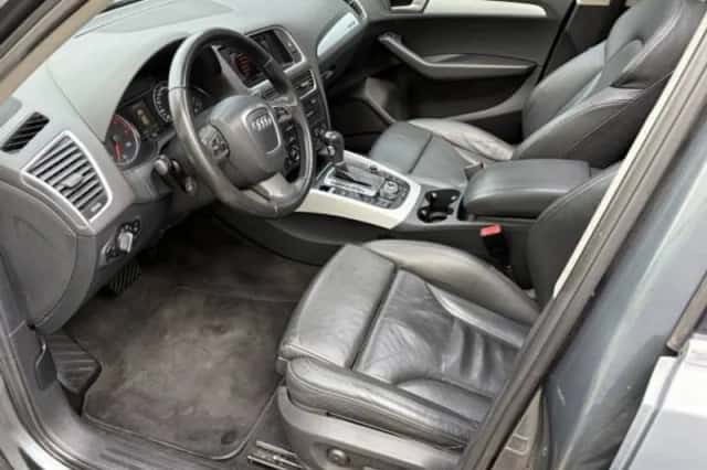 Audi Q5 (2012) thumbnail 6