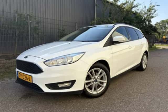 Ford Focus (2017) thumbnail 1