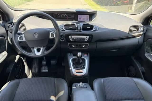 Renault Grand (2013) thumbnail 3