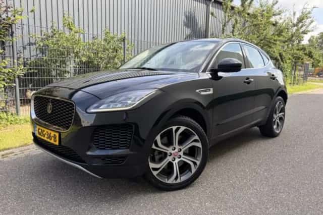 Jaguar E-Pace (2019) thumbnail 1