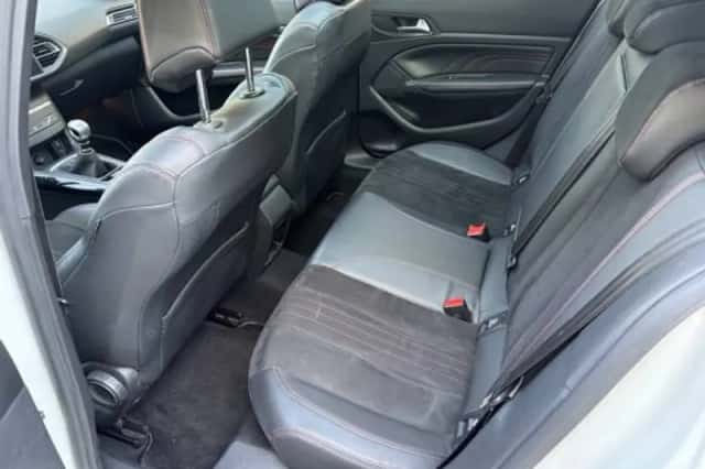 Peugeot 308 (2015) thumbnail 4