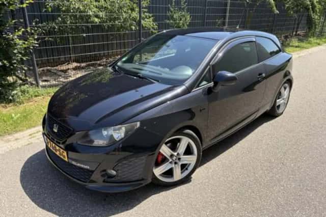 SEAT Ibiza (2012) thumbnail 2