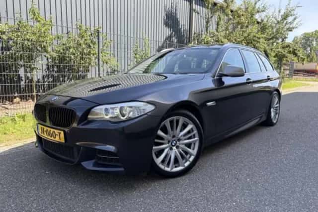 BMW 5-Serie (2012) thumbnail 1