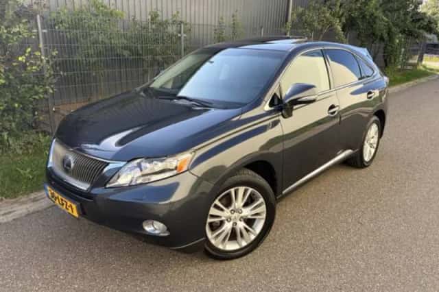 Lexus RX (2009) thumbnail 2