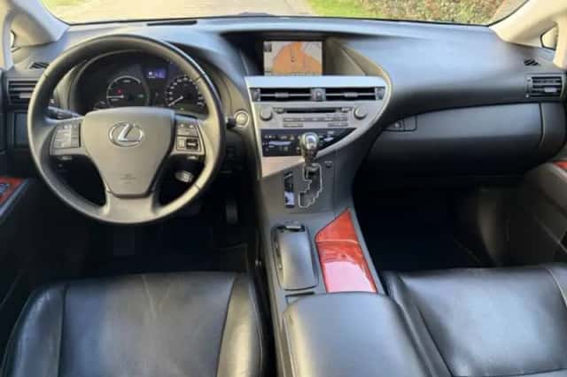 Lexus RX (2009) thumbnail 3