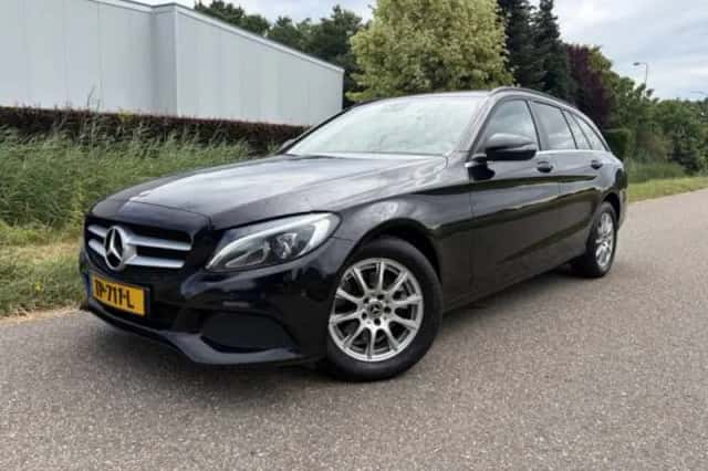 Mercedes-Benz C-Klasse (2017) thumbnail 1