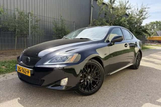 Lexus IS (2007) thumbnail 1