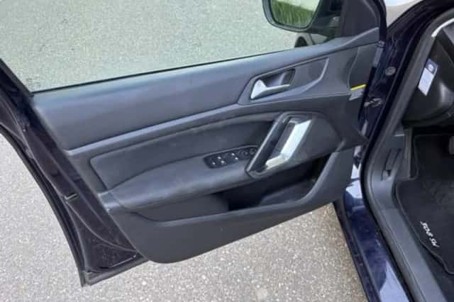 Peugeot 308 (2017) thumbnail 6