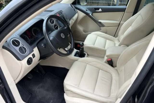 Volkswagen Tiguan (2008) thumbnail 5