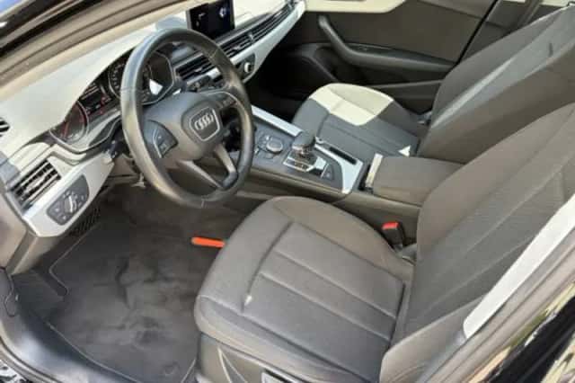 Audi A4 (2019) thumbnail 5