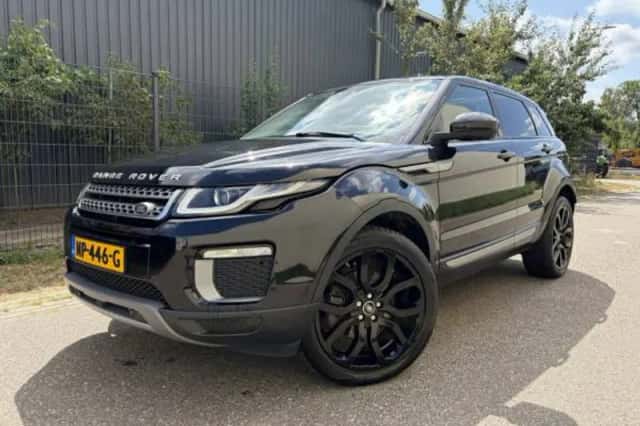 Land Rover Range (2017) thumbnail 1