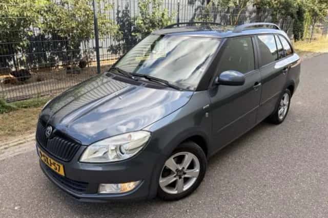 Škoda Fabia (2014) thumbnail 2