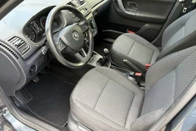 Škoda Fabia (2014) thumbnail 5