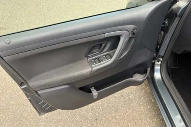 Škoda Fabia (2014) thumbnail 6