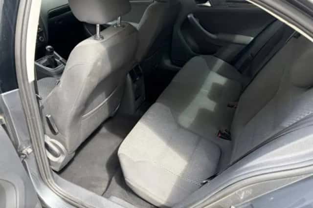 Volkswagen Jetta (2012) thumbnail 4