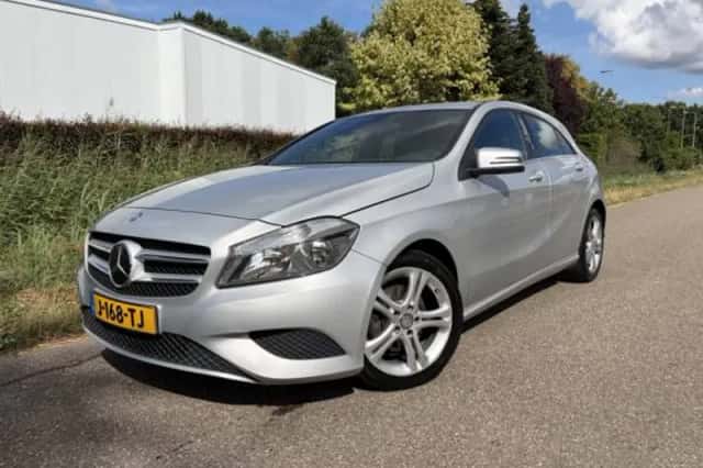 Mercedes-Benz A-Klasse (2012) thumbnail 1