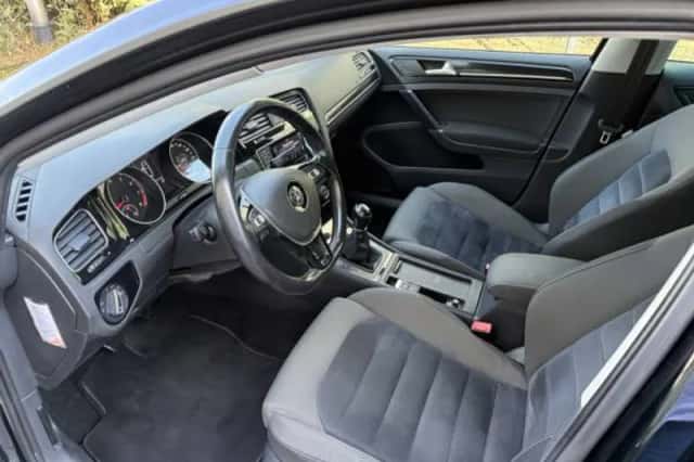 Volkswagen Golf (2013) thumbnail 5