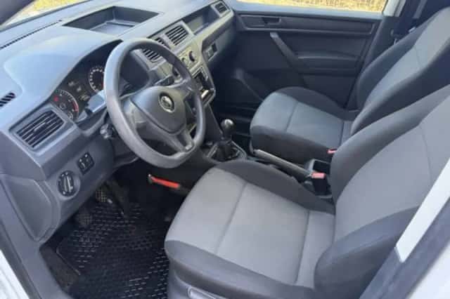 Volkswagen Caddy (2019) thumbnail 3
