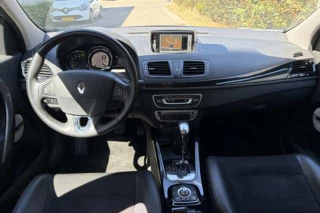 Renault Mégane (2014) thumbnail 3