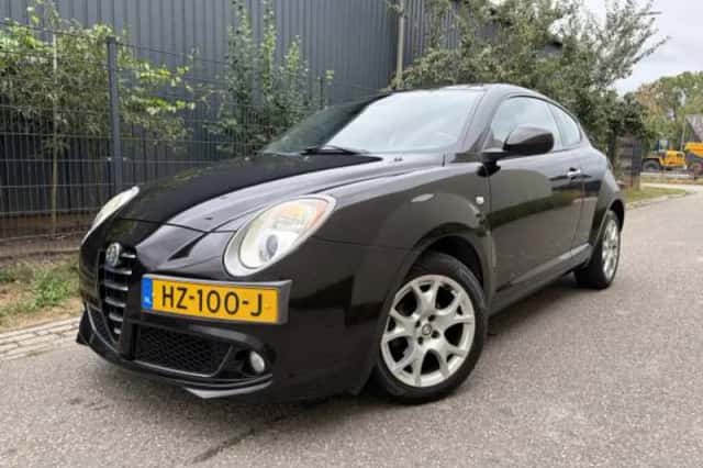 Alfa Romeo Mito (2012) thumbnail 1