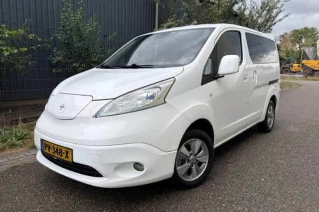 Nissan E-NV200 Evalia (2017) thumbnail 1