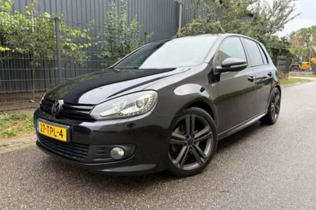 Volkswagen Golf (2012) thumbnail 1