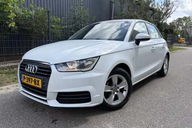Audi A1 (2016) thumbnail 1