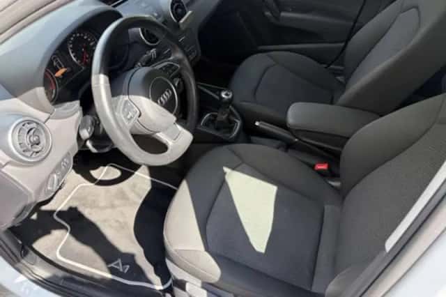 Audi A1 (2016) thumbnail 5