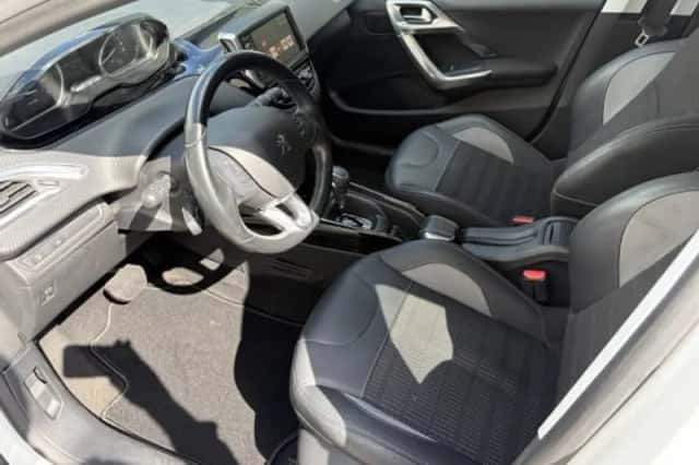 Peugeot 2008 (2019) thumbnail 5